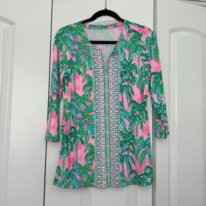 Lilly Pulitzer tunic top in Meryl fabric